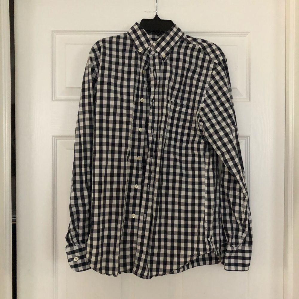 J-Crew XS B/W Checkered Long Sleeve Button Up